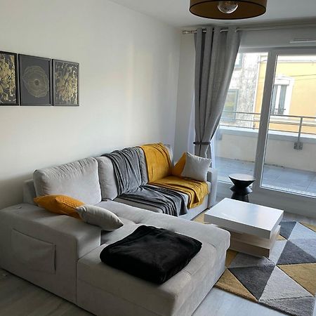 Appartement 24H Du Mans Ле-Ман Экстерьер фото